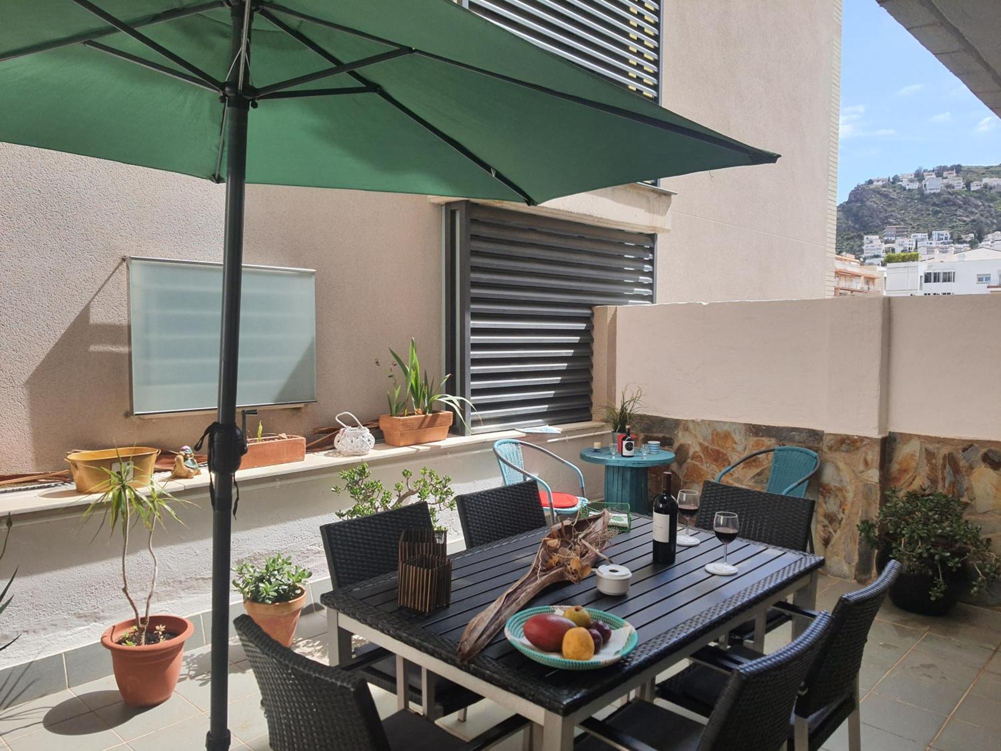 Apartamentos Ferran Paqui Rosas Exteriör bild